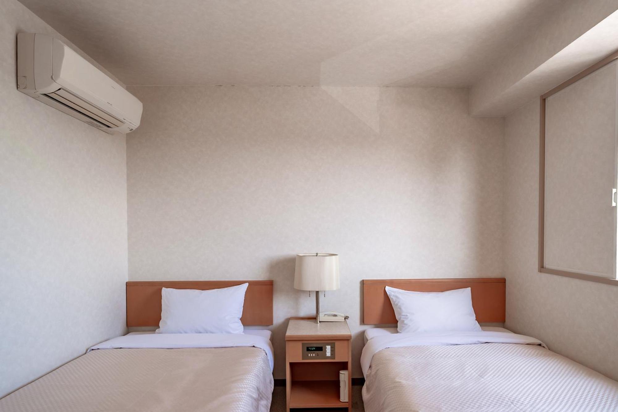 Business Hotel Kg Oita Exterior foto